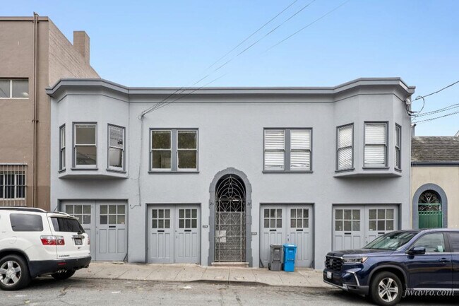 Building Photo - 27 San Juan Ave