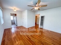 Building Photo - 522 Pepper Dr