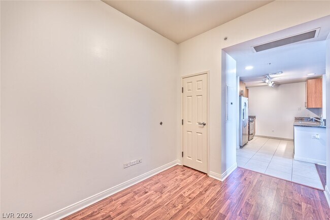 Building Photo - 200 W Sahara Ave