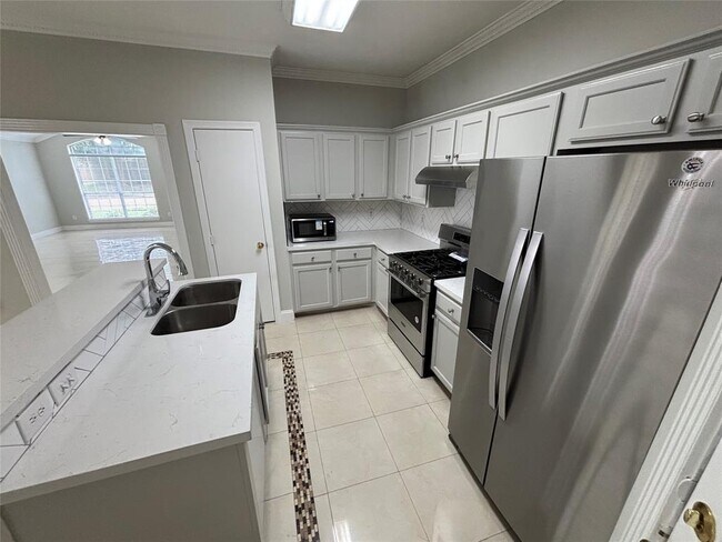 Building Photo - 15323 Geral Ln