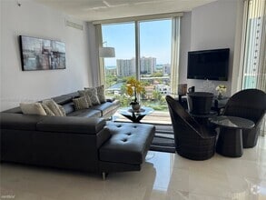 Building Photo - 3 br, 2 bath Condo - 150 Sunny Isles Blvd ...