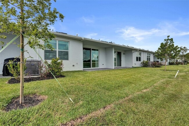 Building Photo - 3766 Harborside Ave