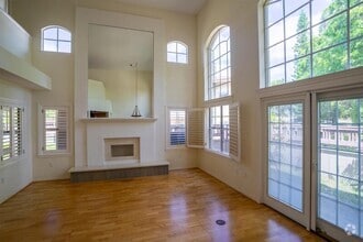 Building Photo - 95-1487 Ainamakua Dr #63