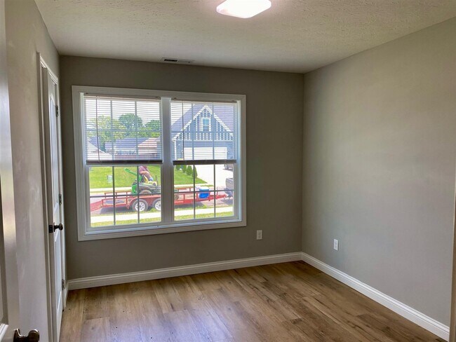 Building Photo - 524 Denver Cir