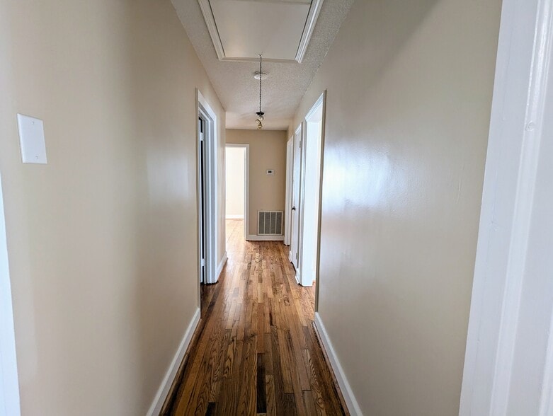 Hallway - 900 Prince Ave
