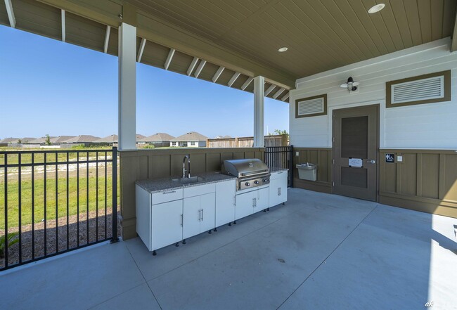 Building Photo - 282 Boggy Creek Way