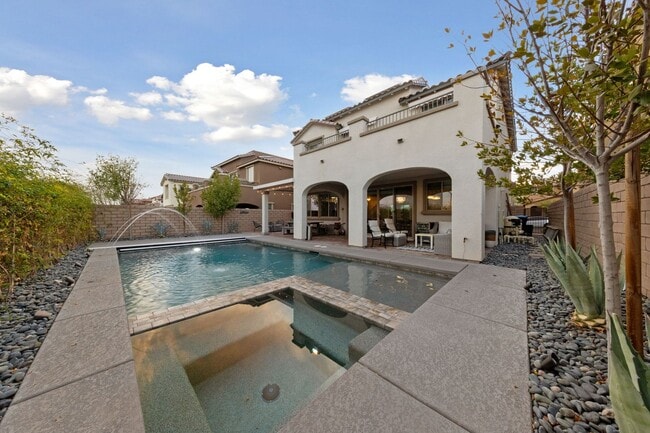 Building Photo - Luxury Dream Home with Unmatched Views and Resort-Style Amenities