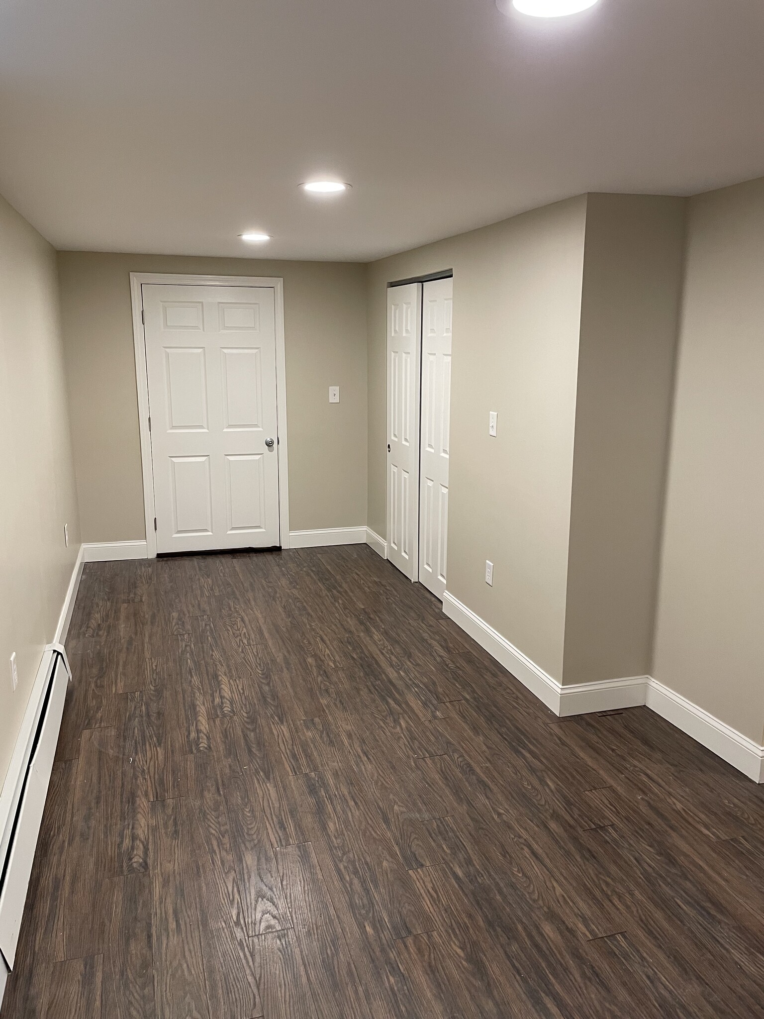 Building Photo - 71 North Road