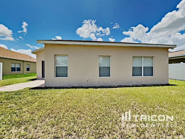 Building Photo - 15213 Durango Cir