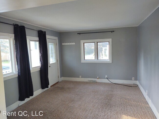 Building Photo - 2 br, 1 bath House - 2313 18th St A