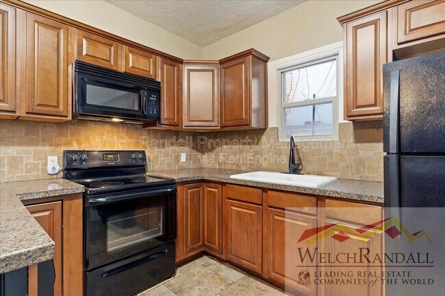 Building Photo - 1328 S Jefferson Ave