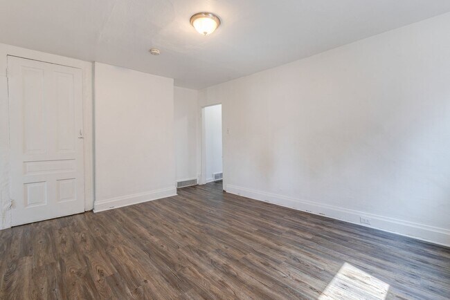 Building Photo - Available JULY 2026 - Spacious 3 Bedroom, 1.5 Bath w/ City Views!