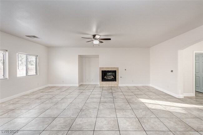 Building Photo - 3544 Tertulia Ave