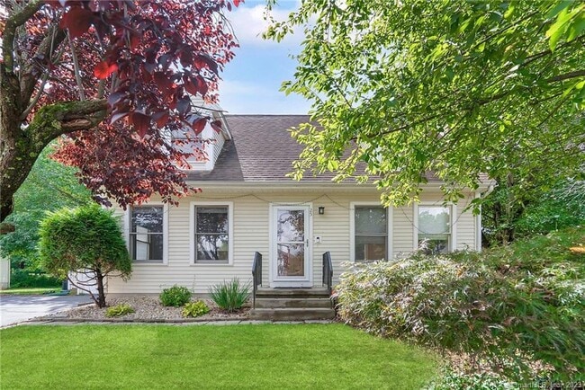 Building Photo - 25 Walcott Green