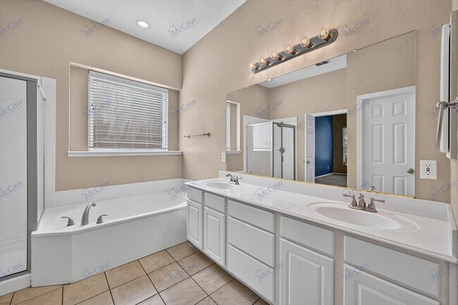 Building Photo - 504 Coventry Dr