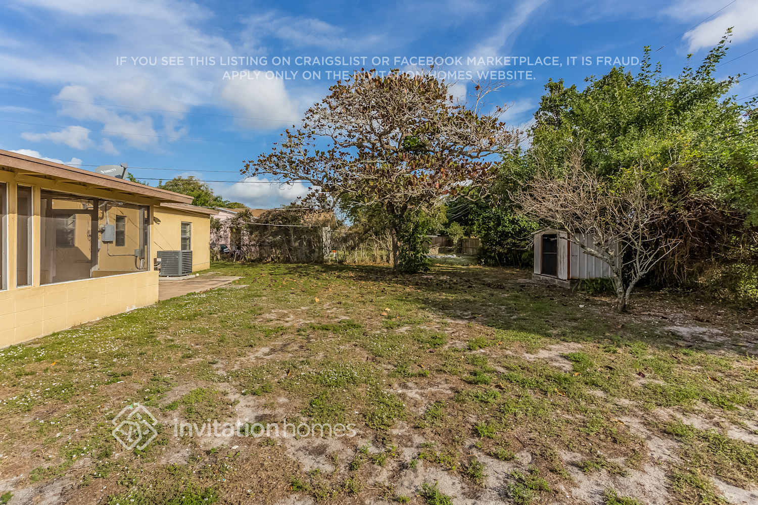 Building Photo - 457 E Melrose Cir