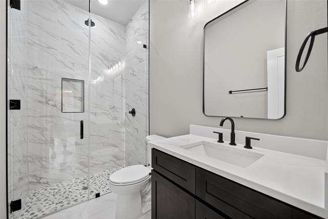 Building Photo - 2366 Usman Dr