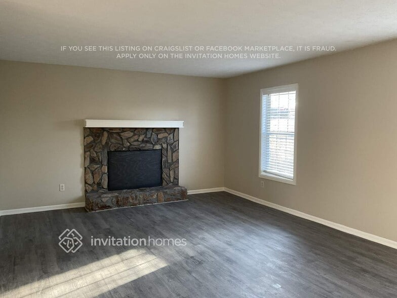 Building Photo - 4032 Cindy Dr