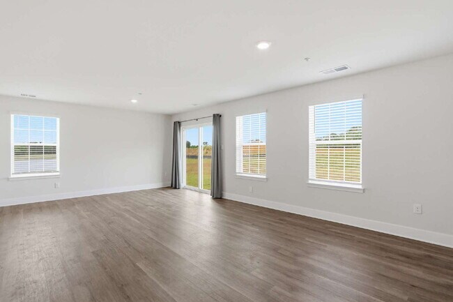 Building Photo - Welcome Home to This Beautiful 4-Bedroom Ranch-Style Gem