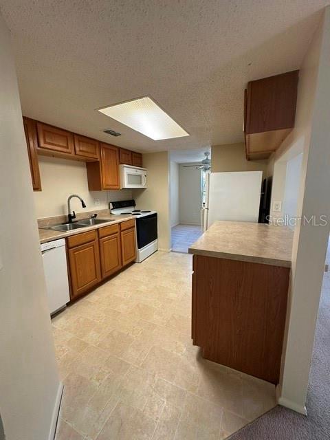 Building Photo - 130 Sabal Ct