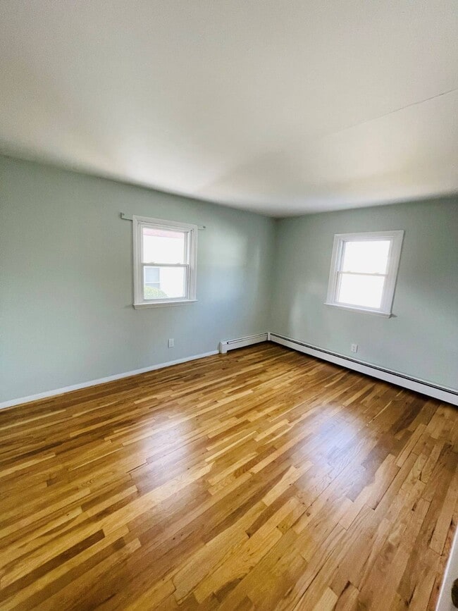 Building Photo - 0 Bella Vista Ave