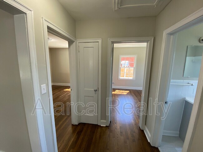 Building Photo - 1513 Kimberly Rd