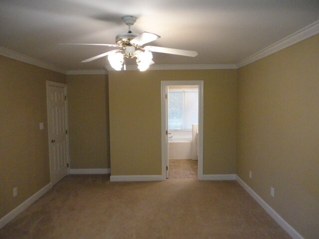 Building Photo - 506 Vintage Grove Ln