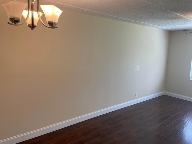 Building Photo - 4500 N Flagler Dr