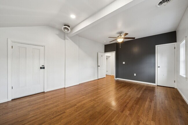 Building Photo - 8113 US-22