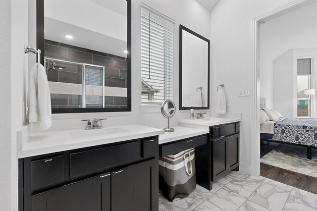 Building Photo - 15049 Chipwood Dr