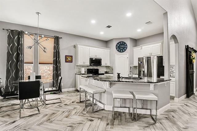 Building Photo - 3153 Well Springs Dr