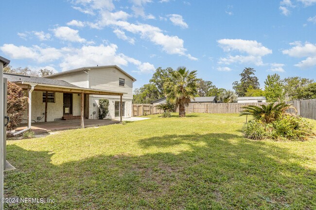 Building Photo - 2867 Holly Bay Rd
