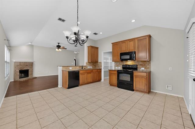 Building Photo - 1037 Johnson City Ave