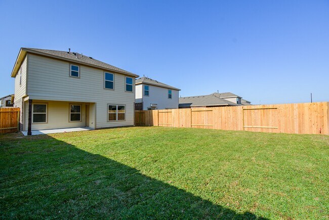 Building Photo - 23410 Briarstone Hbr Trl