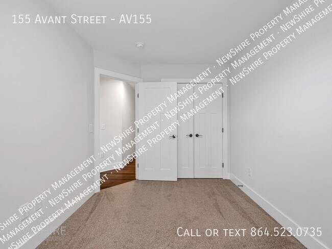Building Photo - 155 Avant St
