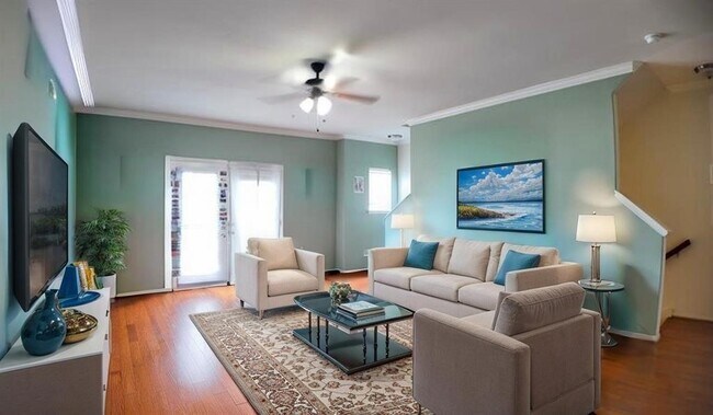 Building Photo - 9200 Westheimer Rd