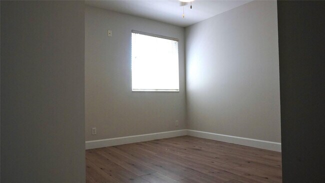 Building Photo - 3730 San Simeon Cir