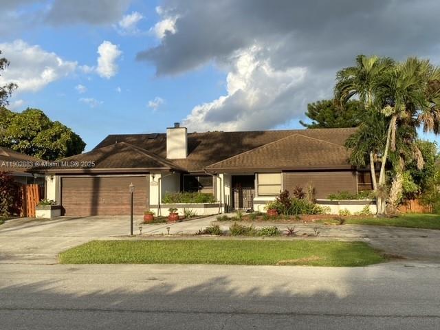 Building Photo - 13647 Barberry Dr
