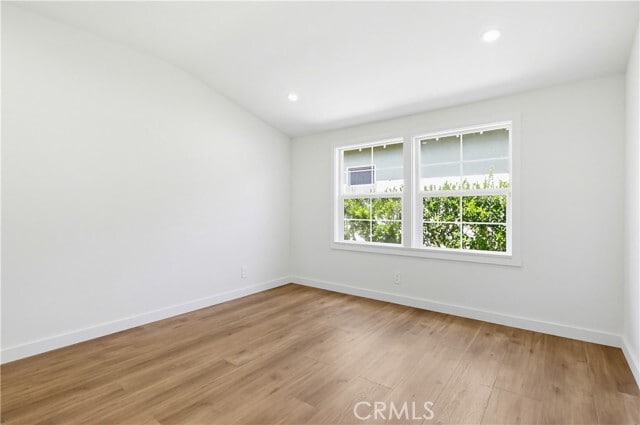Building Photo - 5440 Alcove Ave