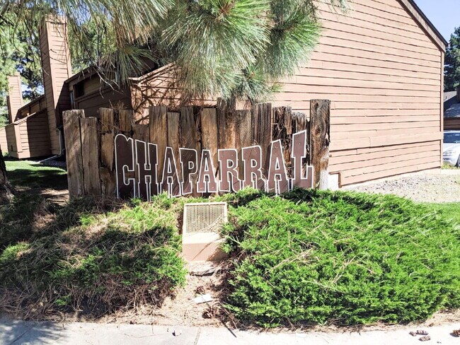 Building Photo - Spacious 2 Bedroom 1 Bath Condo In Cherry Creek School District!! 2nd Floor Balcony! Extra Storag...