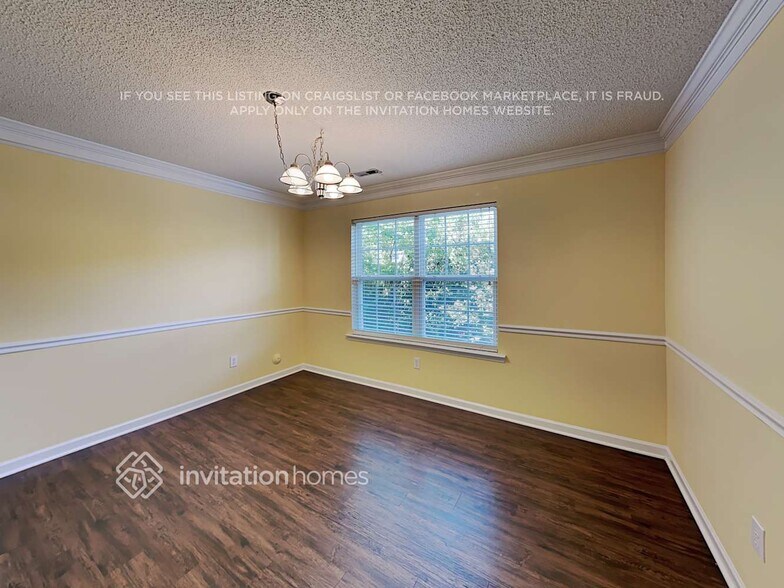 Building Photo - 4824 Jelynn St