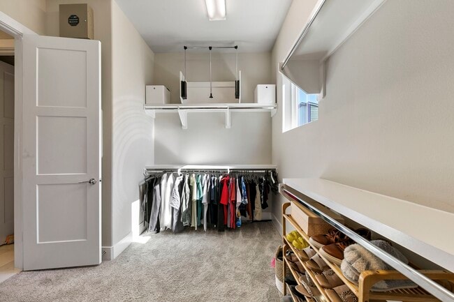 Building Photo - 2412 Canal St