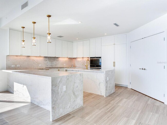 Building Photo - 3101 Bayshore Blvd