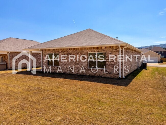 Building Photo - New Construction Home for Rent in Owens Cross Roads, AL!
