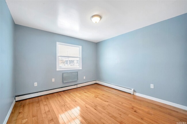 Building Photo - 491 Beach 44th St