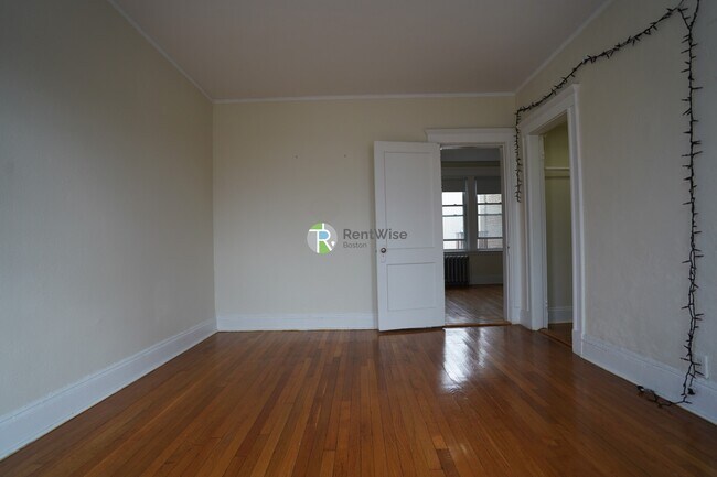 Building Photo - 1171 Boylston St