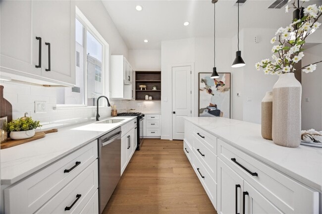 Building Photo - 2810 Mills St