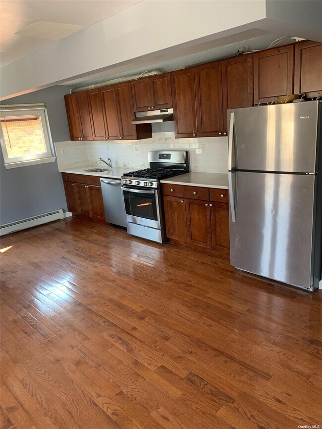 Building Photo - 150- 50 Cohancy St