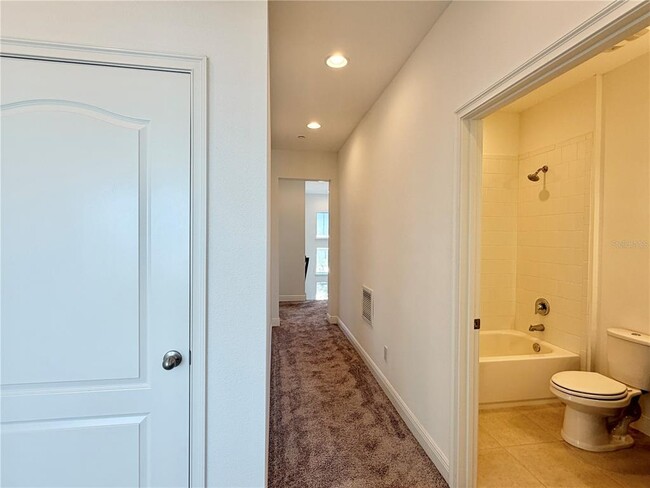 Building Photo - 8200 Elion St