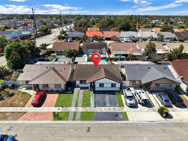 Building Photo - 15962 SW 138th Ct